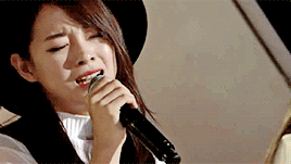 dumbyeri:  kim sejeong_ì–‘í™”ëŒ€êµ 