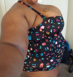 Bbwlatina-Love:  Huge Boobs = Top Doesnt Fit…Oh Well Boobs And Pool Time