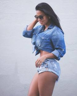 #denimondenim vibes  #dollycastro #fashiondiaries