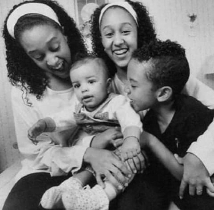 myuncreativeurl: The other Brother. Tavior Mowry 