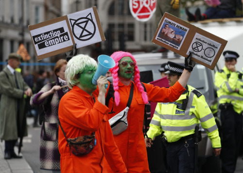 PHOTOS: Activists arrested in global warming protests in EuropeActivists with the Extinction Rebelli