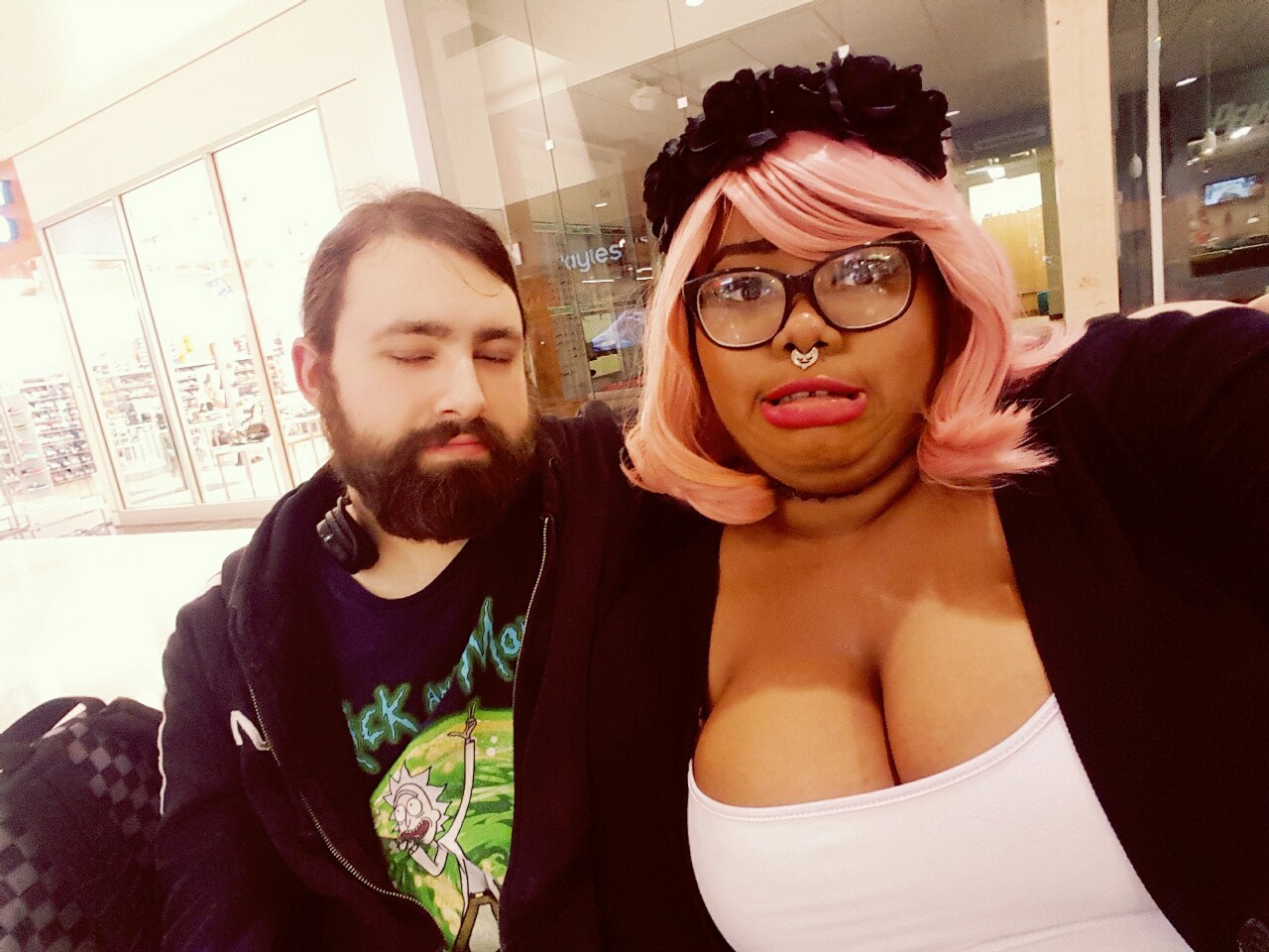 afatblackfairy:  Today was nice 💕 and also filled with sexual tension 😂  😍😍😍😍😍