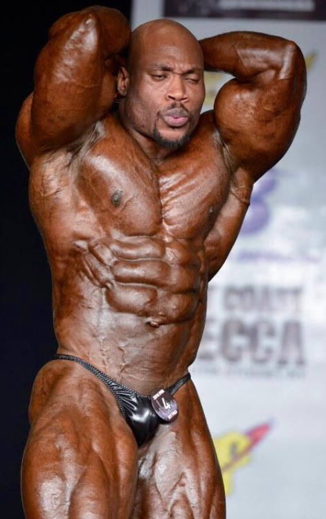 petercbb:  Maxx Charles 