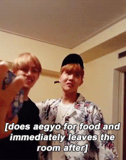 22 DAYS OF TAEHYUNG / D-4: Things He Does On Naver V Live