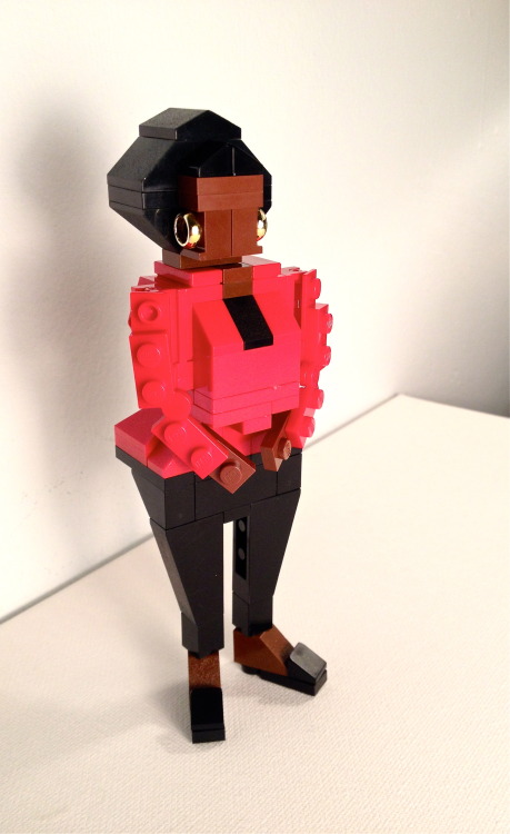 communitylego - Community in LEGO presents - Shirley (Miniland...