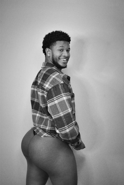 :Follow Blaqhomme JULIUS @allaboutjulius