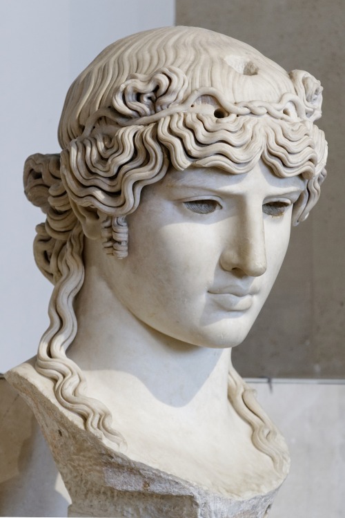 domus-aurea2: cause your soul is bright , Antinous