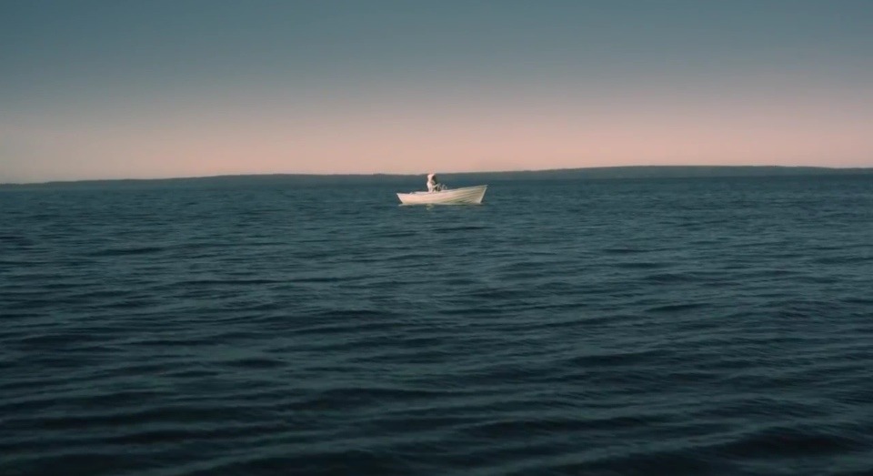 zukodoesbjj:  a collection of screenshots from fountain by iamamiwhoami (aka my favourite