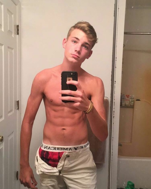 https://horniboisteenbois.tumblr.com/post/166699737924