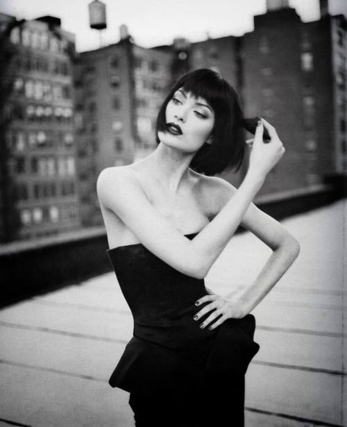 Porn photo bliklab: Shalom Harlow by  Patrick Demarchelier