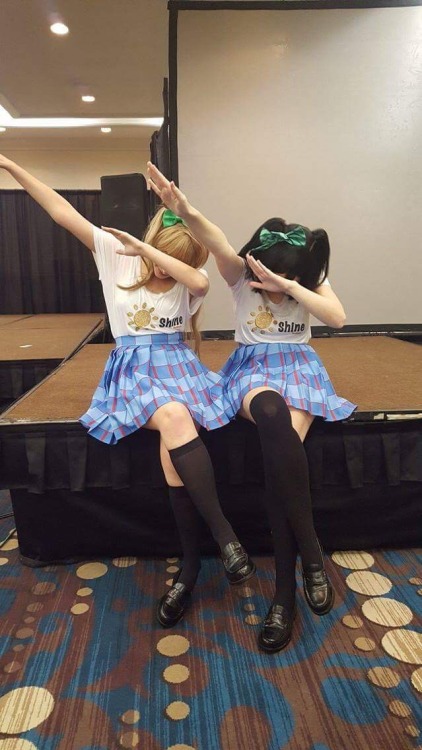 lovelab:this whole weekend was me dabbing and yelling TURN UP