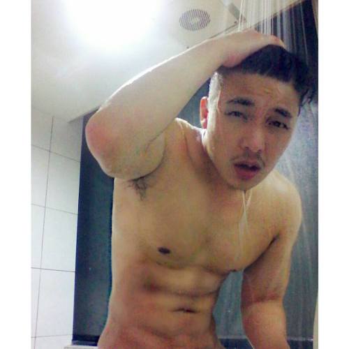 bbbtm13:  Sexy Taiwanese guy, Anthony Chuang. Reblog & follow me for more surprise! 