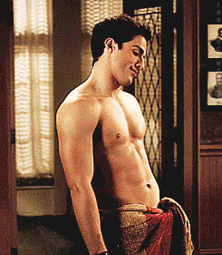 male-celebs-naked:  Michael Trevinosee more here