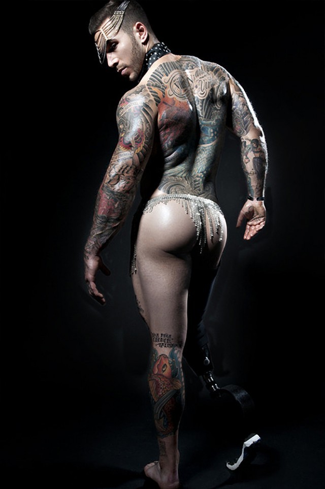 specialqueer:  Alex Minsky by Justin Monroe 