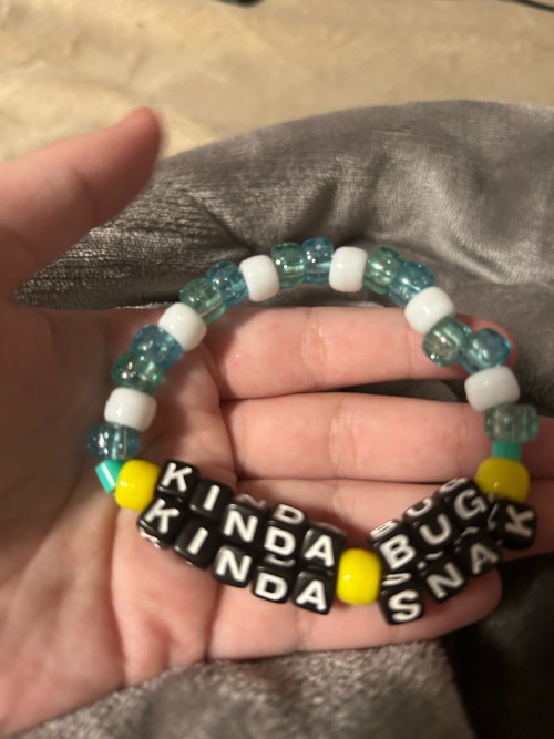 I Finally Made Another Bugsnax Bracelet!! :3