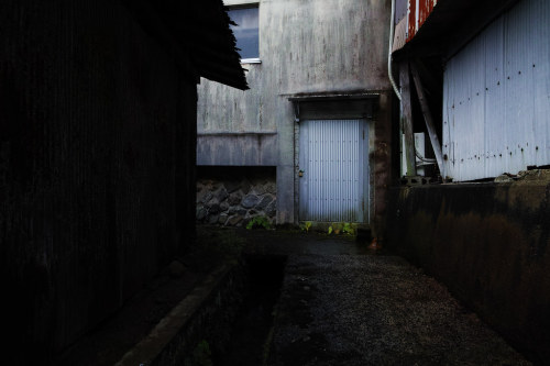 Guen-k (Japanese, b. Shizuoka, Japan, based Kitakyushu, Fukuoka, Japan) - Photography