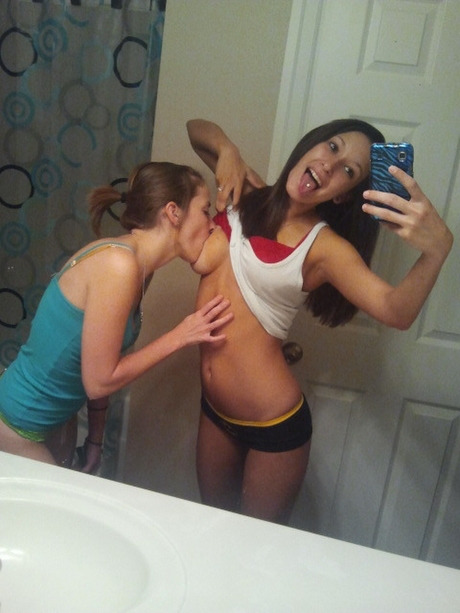 sysad12:  Hot Teens