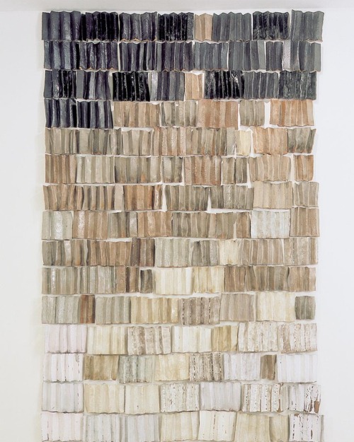 aportatextiles:Gloria García Lorca ✨www.instagram.com/p/BwMqWXMJ2hJ/?utm_source=ig_tumblr_sh