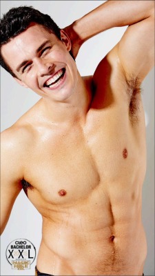 dylanbangbang:  Andrew Morley. Yum 