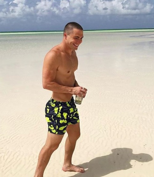 Colton Haynes on Vacation in the Caribbean!http://www.vjbrendan.com/2017/08/colton-haynes-on-vacatio