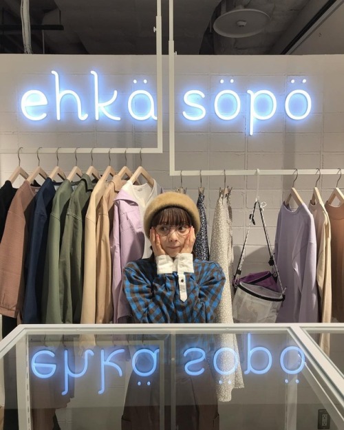 moezine:    @橋下美好: ﻿ ehka sopoラフォーレ原宿店﻿ 本日OPENなので遊びに行ってきた！﻿ ﻿ 撮影終わりとかフラっと﻿ 立ち寄れるようになったの嬉しい。﻿ ﻿ 私のコラ…
