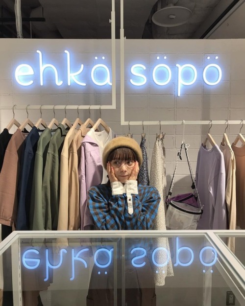 moezine: @橋下美好: ﻿ ehka sopoラフォーレ原宿店﻿ 本日OPENなので遊びに行ってきた！﻿ ﻿ 撮影終わりとかフラっと﻿ 立ち寄れるようになったの嬉しい。﻿ ﻿ 私のコラ…