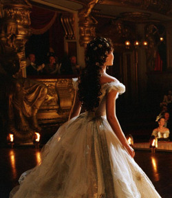 whimsicalteafairy: Emmy Rossum as Christine Daae in the Phantom of the Opera (2004).  