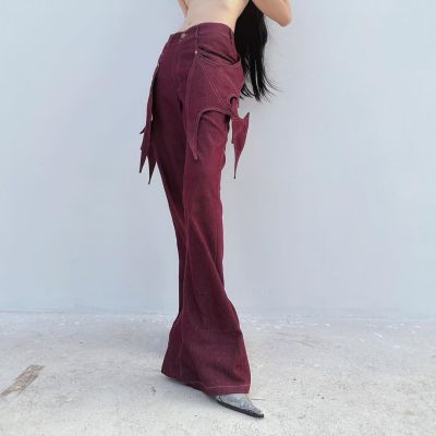 randomitemdrop:velvetcloak:la luneItem: Trousers of the Winged Booty