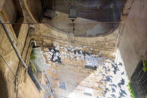culturenlifestyle:Flock of White Origami Birds Invade French CourtyardFrench designers Maxime Derrou
