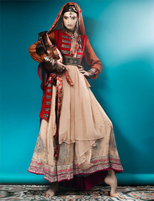  Gertrud Hegelund Models Indian Inspired Fashions for French Revue.Photography: Signe VilstrupStylis