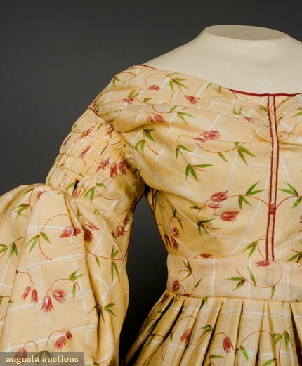 lesmiserablesfashions: Dress c. 1835-40 [x]