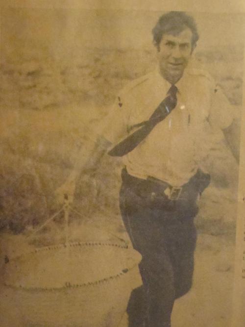 johanvandemerwe: That’s my dad, just carrying a live bomb.