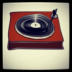 vinylround:  #vinyl #vinylround #recordplayer