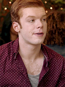 Favorite Ian Gallagher Outfits 3 / ?
