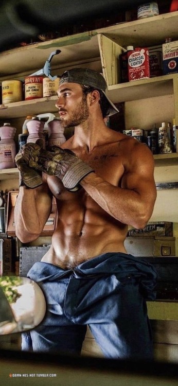 Damn-Hes-Hot:  Damn He’s Hot!  Follow For Multiple Daily Pics Of Nothing But Hot