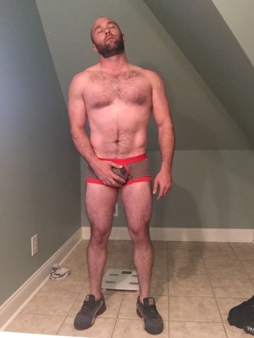 kinkycaleb7:It’s sneakers Saturday…er, Sunday:-p This week it’s an old pair of pumas, with an old pair of 2xist trunks I forgot I had. Figured I should break them in again. HOLY SHIT!!! YOu are the hottest!! WOW!