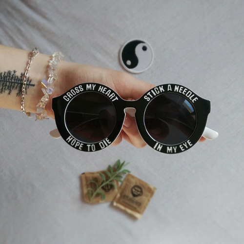 tbdresslove:  chic sunglasses==&gt; here          stylish necklace==&gt;
