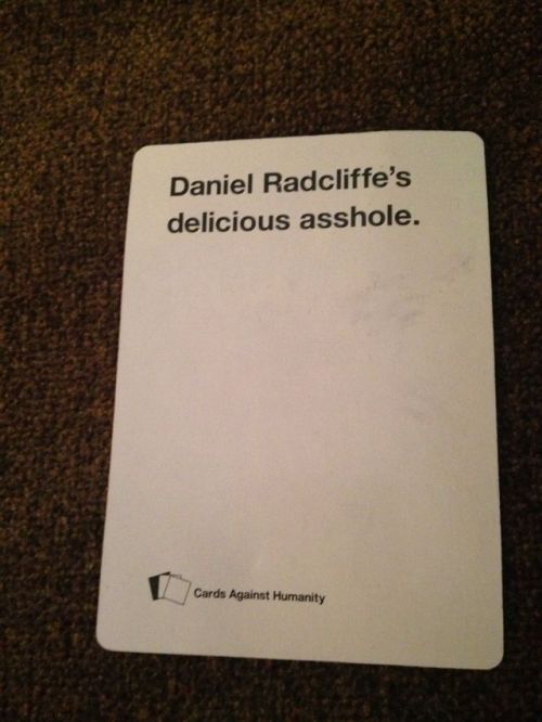 booty-patrol-on-the-way:  After I saw him in The Cripple of Inishmaan, I anxiously waited to meet Daniel Radcliffe at the stage door so I could get this card signed. Because I was toward the back of the crowd, I didn’t think Daniel would even notice