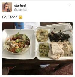 ohitsjustgreg:  ithelpstodream:  lmao  Sucked the soul clean out of the dish  I know that turkey taste like hot basement air