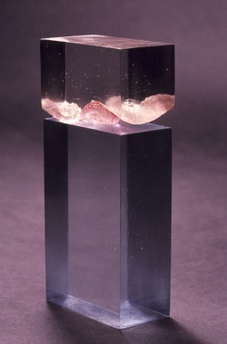 vuls:  Glass sculpture by 3D Design student