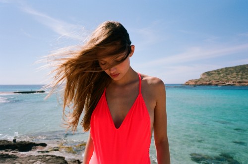 regarderlesfilles:    Brought to you by Regarder les filles   