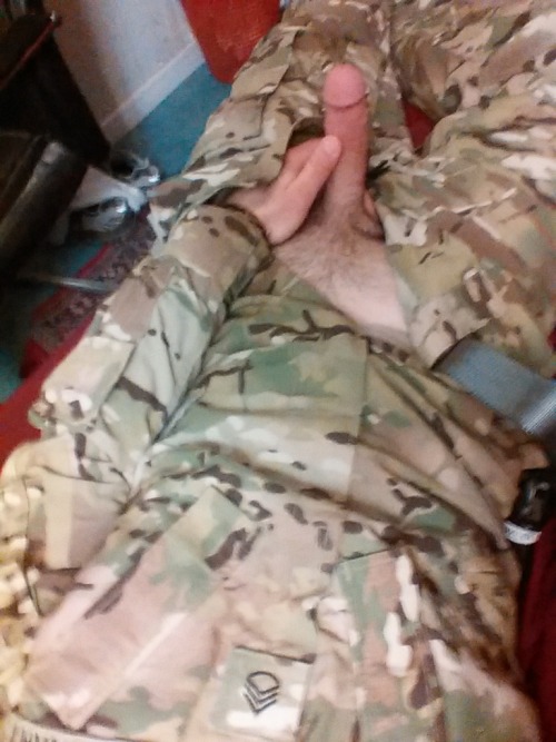 Porn Pics wsixxes:  Any requests for your soldier?