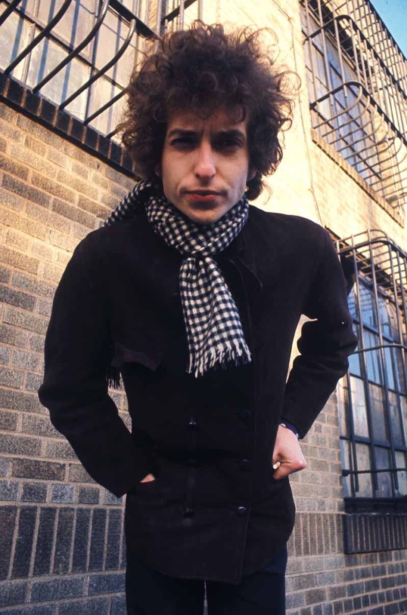 soundsof71:  Alternate takes for the cover of Blonde on Blonde.