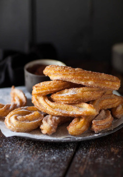 foodffs:  churros with chocolate and espresso