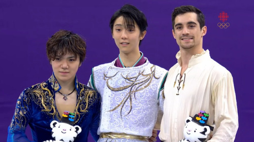 randomsplashes: Men’s Individual Final: Yuzuru Hanyu (Gold), Shoma Uno (Silver) and Javier Fernandez