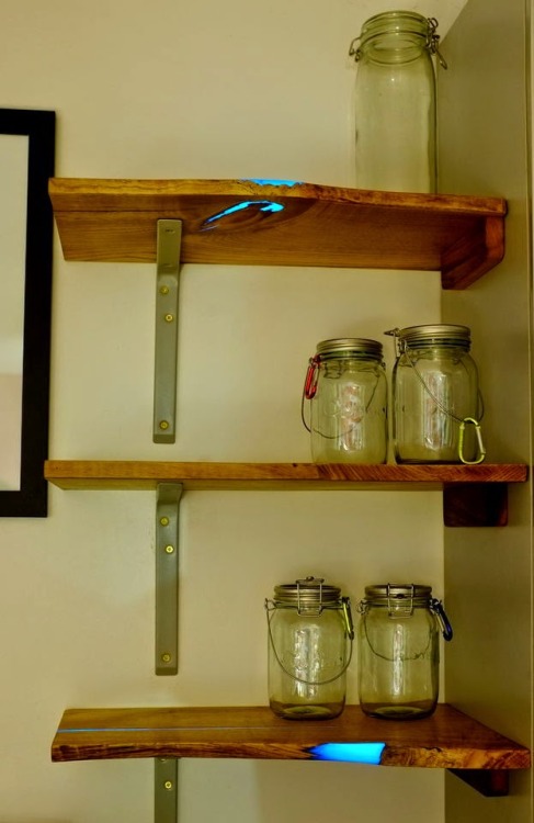 narciii:
“ itscolossal:
“ DIY Glowing Resin Shelves
”
I WANT THIS.
”