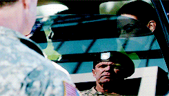 niall-horani-deactivated2014092:  Secret Service Agent Riley Neal in Intelligence 1x01 “Pilot”. 