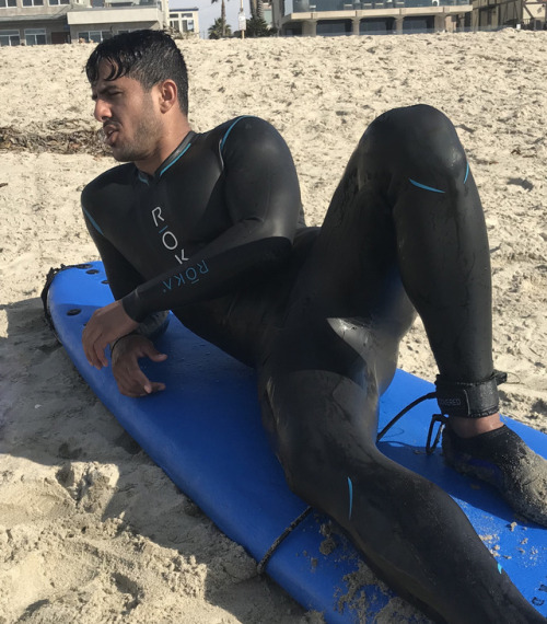 gordonthomas858: ROKA, Surfing Stud