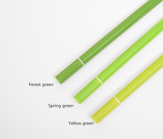 culturenlifestyle:  Ingenious Pens Resemble Real Life Grass Leaves by Jay Lee Korean