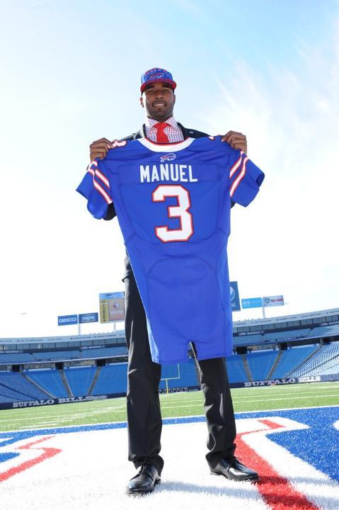 000gooby:  Ej Manuel arrives in buffalo  porn pictures